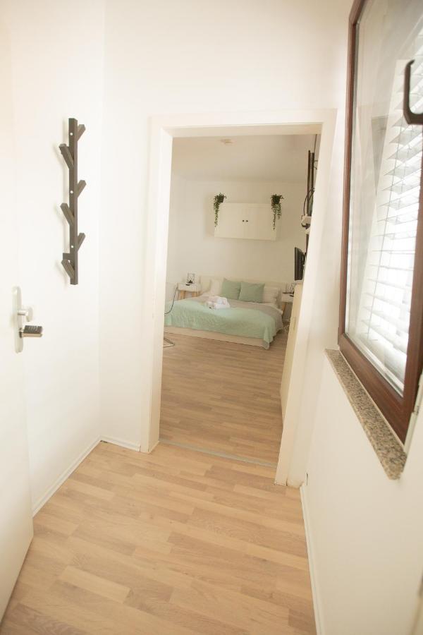Neu Innenstadt Altstadt Apartment In Top Lage Von Koln Exterior photo